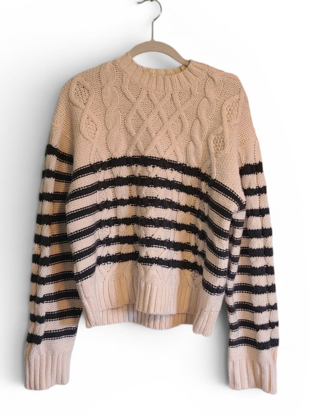 American Eagle Crew Neck Pullover Chunky Cable Knit Sweater Cream Gray Stripes